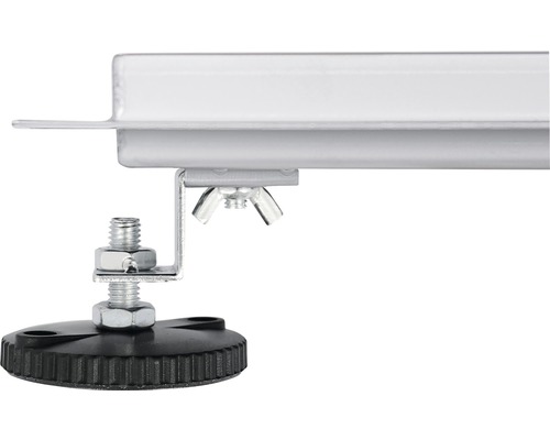 Detailansicht eines verstellbaren Möbelfußes mit Gewinde und Flügelmutter