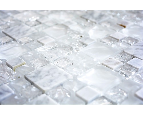Mosaikfliese aus Glas und Marmor