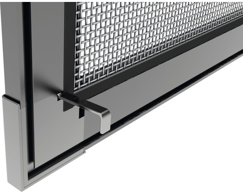 Detailansicht eines Insektenschutzgitters mit Metallrahmen