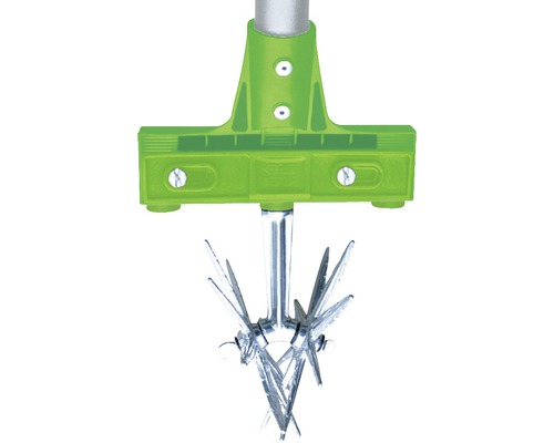Detailaufnahme eines Rollrasen-Reparaturwerkzeugs mit Stahlspitzen und Kunststoffkopf