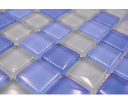 Nahaufnahme von Mosaikfliesen