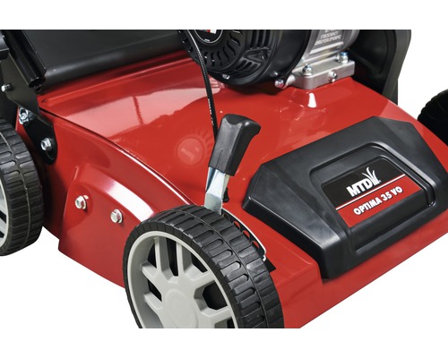 MTD Optima 35 VO Vertikutierer Detailansicht