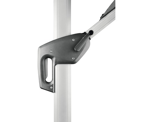 Detailansicht eines Sonnenschirmständers mit Kurbelmechanismus