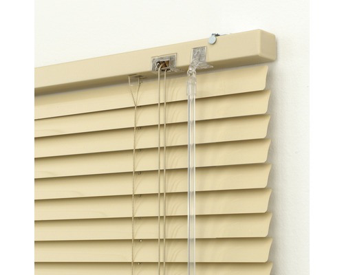 Detailansicht einer Jalousie zur Fensterdekoration