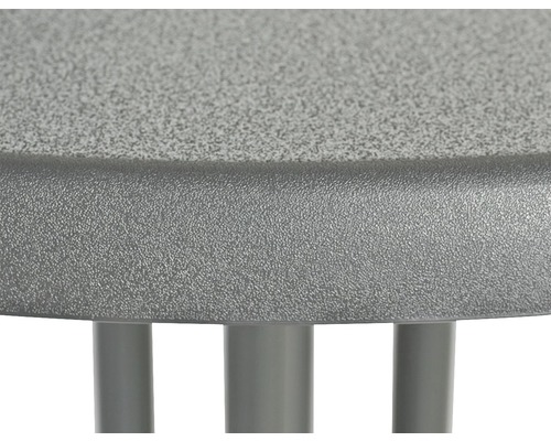 Detailansicht einer Tischplatte mit Beinen