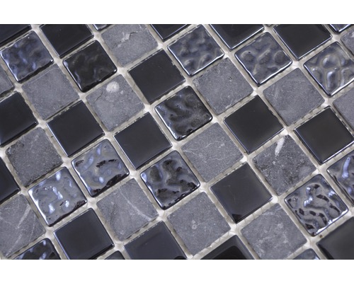 Mosaikfliesen aus Glas und Stein