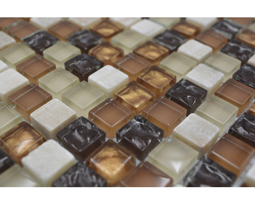 Quadratische Mosaikfliesen aus Glas