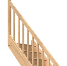 Holztreppe mit Geländer