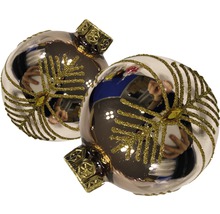 Zwei Christbaumkugeln mit goldenem Dekor