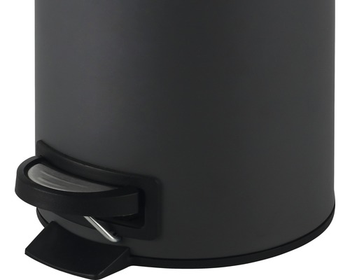 Detailansicht eines runden Tretabfalleimers