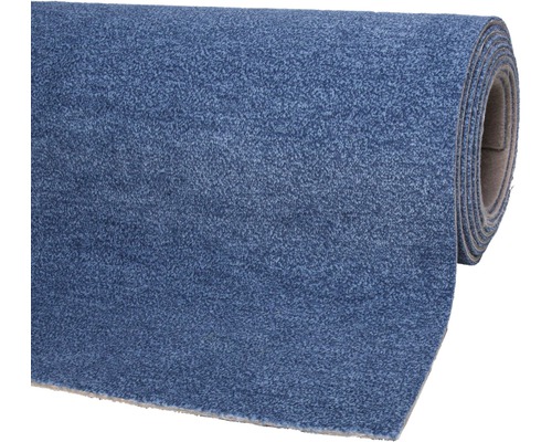 Aufgerollter Teppichboden