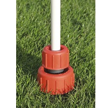 Befestigung für eine Fahnenstange im Rasen