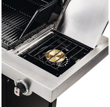 Detailansicht eines Gasgrills mit Seitenbrenner
