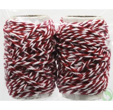 Zwei Rollen rot-weißes Dekoband