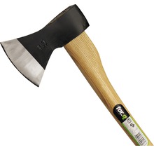 Axt mit Holzgriff