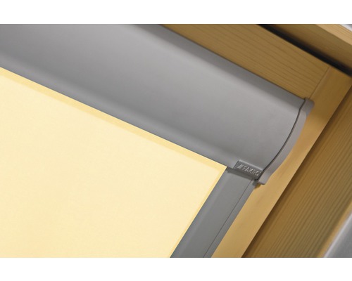 Fakro Dachfensterrollo im Detail