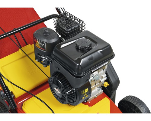 Detailansicht des Motors eines Rasenmähers