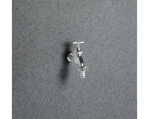 Wasserhahn aus Metall zur Wasserentnahme