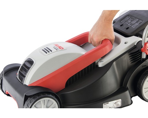 AL-KO Rasenmäher mit Hand am Griff