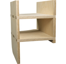 Regal aus Holz mit zwei Ablageflächen