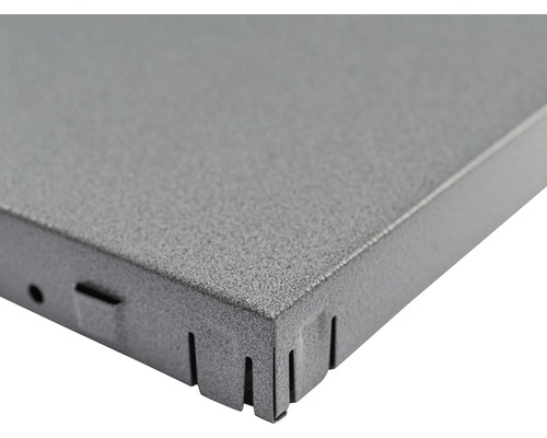 Detailaufnahme einer Metallplatte