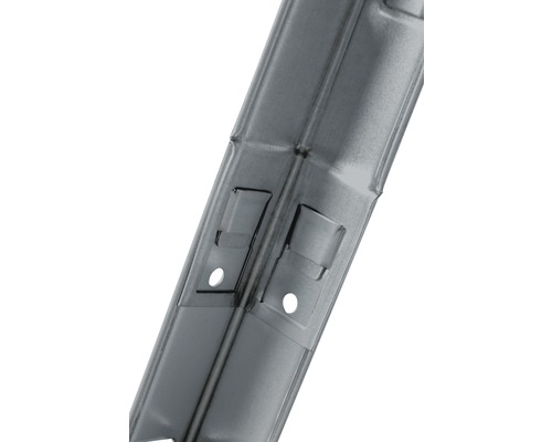 Metallständerprofil mit Befestigungslöchern