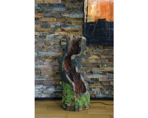 Dekorativer Zimmerbrunnen in Baumstumpfdesign für den Innenbereich