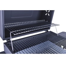 Detailansicht des Grillinnenraums mit Grillrost und Warmhalterost.