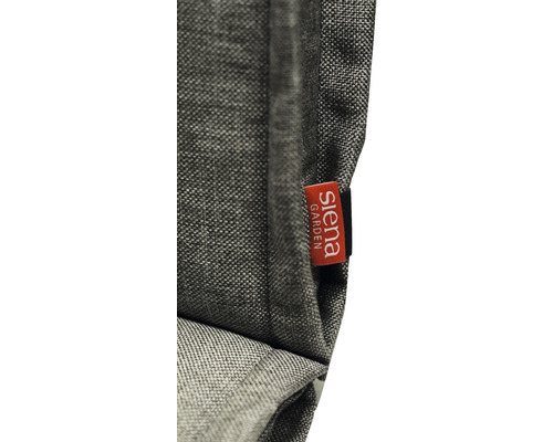 Detailaufnahme eines grauen Kissens mit Siena Garden Logo