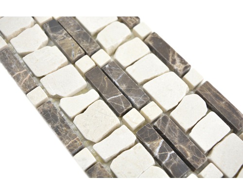 Mosaikfliese mit Natursteinoptik in Beige und Braun