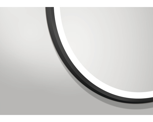 Detailaufnahme einer runden Deckenleuchte