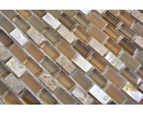 Mosaikfliese aus Glas und Naturstein