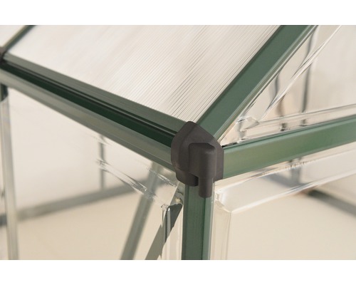 Detailansicht eines Gewächshauses mit Rahmen und Eckverbinder