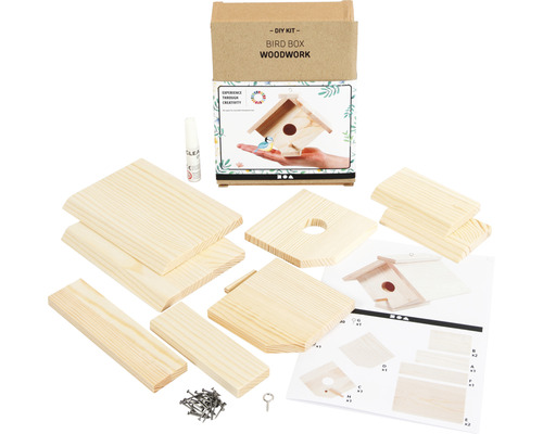Bausatz für ein Vogelhaus mit Holzbauteilen, Schrauben, Leim und Anleitung