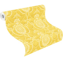 Tapetenrolle mit floralem Muster