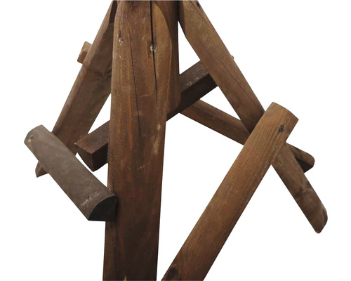 Holzkonstruktion mit Stützstreben