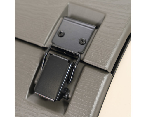 Detailansicht des Verschlusses einer Aufbewahrungsbox