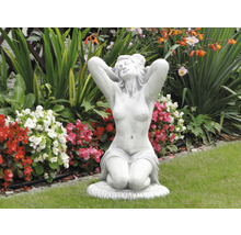Dekorative Gartenfigur einer knienden Frau aus Stein