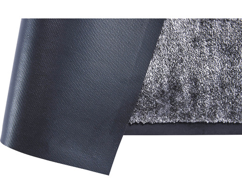 Detailansicht einer schwarzen Antirutschmatte mit Textiloberfläche