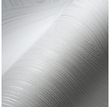 Tapetenrolle mit grafischem Muster