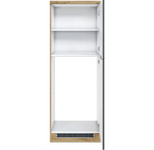 Offener Hochschrank mit Regalböden für den Sanitärbereich