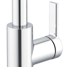 Detailaufnahme einer Armatur mit Hebel
