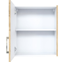 Offener weißer Badezimmerschrank mit Einlegeboden