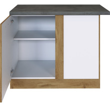 Hängeschrank mit offener Tür, zwei Regalböden und Arbeitsplatte