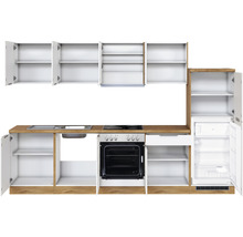 Komplette Küche mit Spüle, Herd, Backofen, Kühlschrank und Schränken