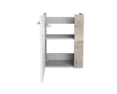 Offener Küchenunterschrank mit Regalböden