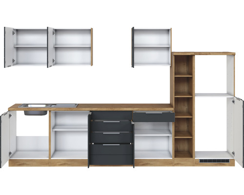 Küchenzeile mit Spüle, Schubladen und offenen Fächern