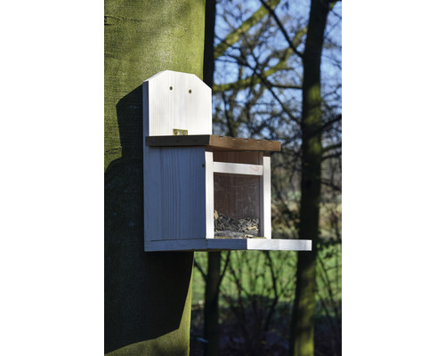 Vogelfutterhaus aus Holz zur Anbringung an einem Baum