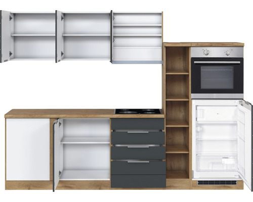 Küchenzeile mit Hängeschränken, Schubladen, Kochfeld, Backofen und Kühlschrank