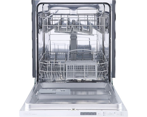 Geöffnete Geschirrspülmaschine mit Besteckkörben und Geschirrhaltern